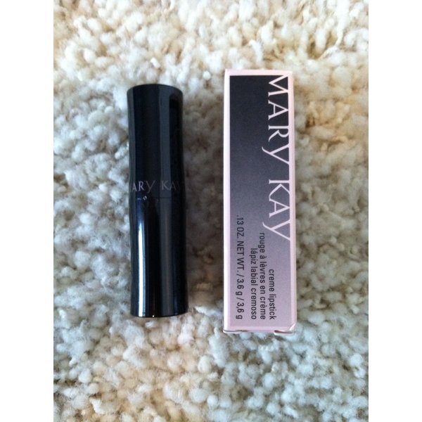 Mary Kay Creme Lipstick ~ Black Cherry