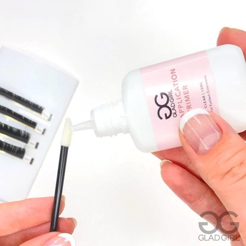 Eyelash Primer Pre-treatment by Glad Lash | Residual Cosmetics and Natural Oil Remover for Eyelash Extensions Use | 15ml Squeeze Bottle | Scented Cleanser