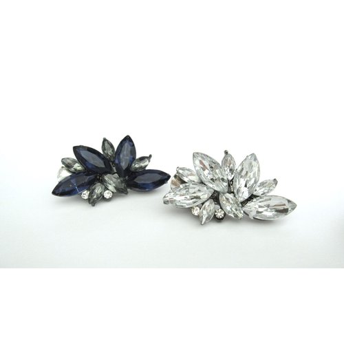 Generic Small blue or clear rhinestone flower alligator hair clip for fine thin hair (Primary color: Blue)
