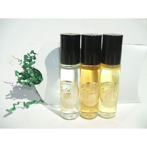 zeldas Nubian Musk, Egyptian Vanilla and Vanilla Body Oil Qty. 3 w/Gift Box !