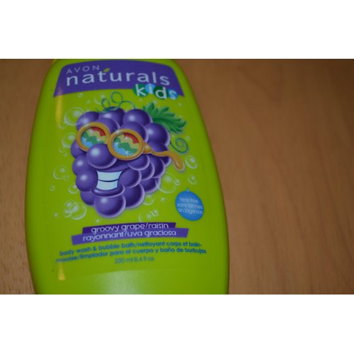 Avon Naturals Kids Groovy Grape Body Wash & Bubble Bath 8.4 Fl Oz