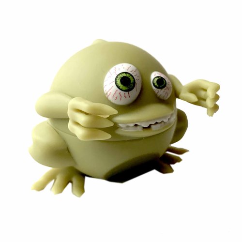 BeBe Bartoons Gargoyle Bebe with Scary Cherry Refill Action Figure