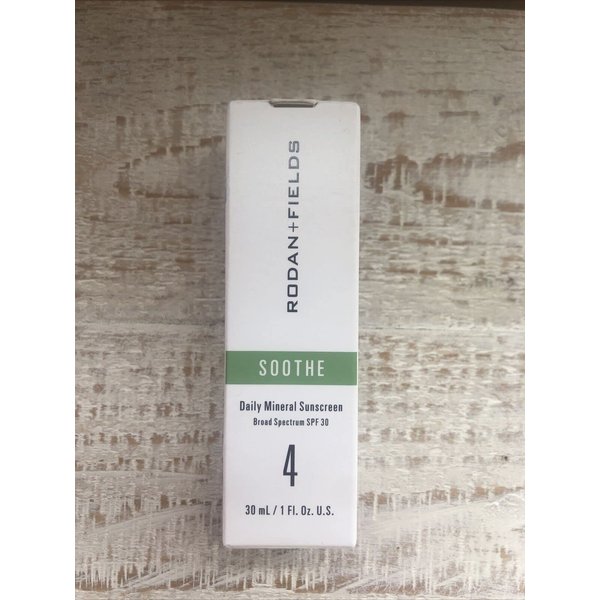 Rodan & Fields Soothe Mineral Sunscreen Broad Spectrum SPF 30