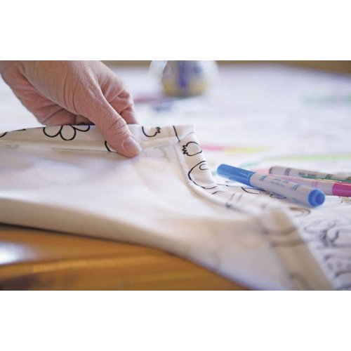 Food Fun Design – Interactive Coloring Apron for Kids – Medium/Large 23"X20.4" – Fabric Coloring Apron – Washable and Reusable – DIY Coloring Activity for Children and Adults