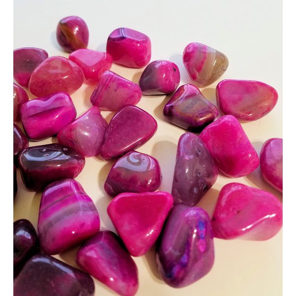 Pachamama Essentials Pink Agate Tumbled - Healing Stone - Crystal Healing 20-25mm (5)