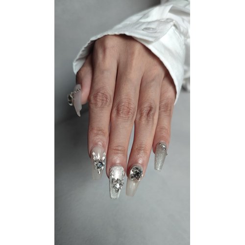 Handmade Press on Nails - Vividvibe Long Coffin Flash Glitter Cat's eye stereo Diamond.Re-usable and Eco-friendly,Come with Glue Tabs,10 pcs (Silver diamond, S),Midnight smoke