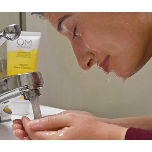 Organic Anti-aging Starter Kit with One Step Face Cleanser, Young and Bright face Cream w/Peptides and Wrinkle Repair Eye Cream with Vitamin C and Peptides