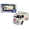Motormax Volkswagen Type 2 T1 Ambulance Cream 1/24 Diecast Model Car 79565