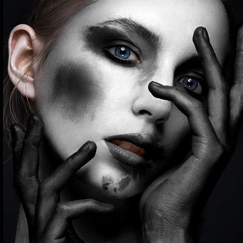 Mehron Makeup Celebre Pro-HD Cream Face & Body Makeup (.9 oz) (WHITE)