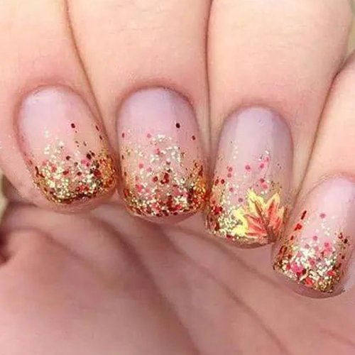 Thanksgiving Press on Square Nails Short Length Glossy Full Cover Acrylic False Nails with Maple Leaf Designs Artificial Square Shaped Fake Nails with Charms Glue ons Fingernails for Women(DZ06)