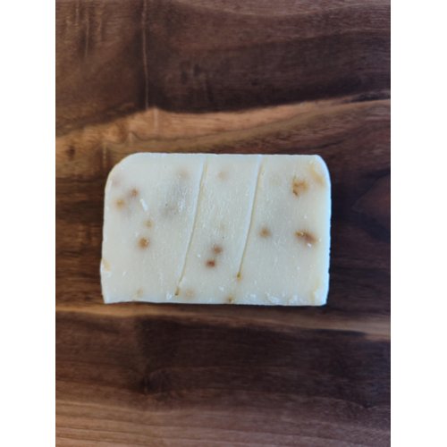 LAVENDER ESSENTIAL OIL - Amish Goat Milk Soap - single 4 oz bar