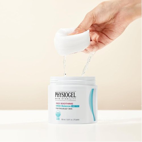 Physiogel Red Soothing Cica Balance Calming Toner Pad for Men & Women, Gentle Exfoliating & Skin Soothing, Cica, BHA Salicylic Acid, Niacinamide, For Sensitive & Acne Prone Skin - 70pcs