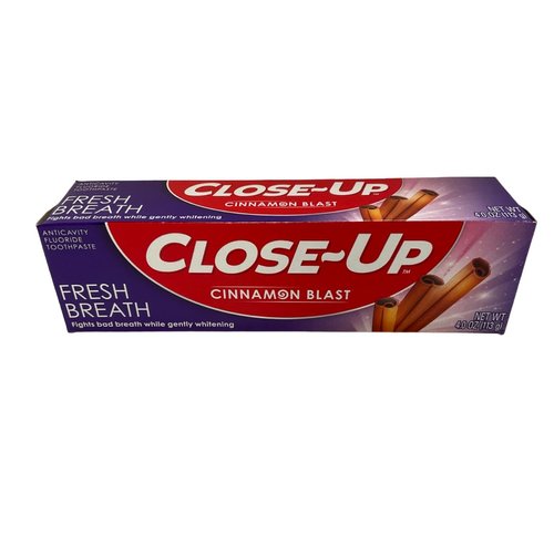 CLOSE-UP Anti-Cavity Fluoride Toothpaste Freshening Gel with Ultra Cinnamon Flavor Blast, 4.0 oz, 2-Pack