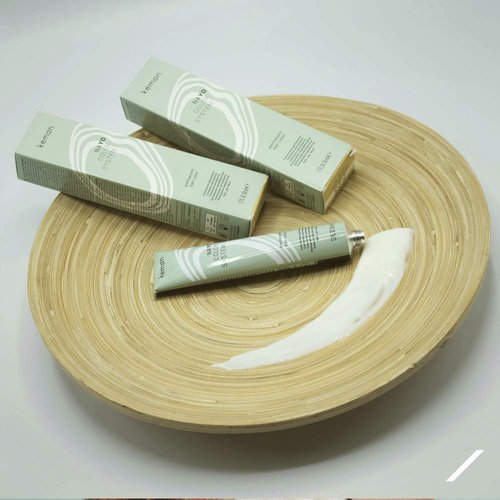 Kemon NaYo Permanent Hair Color, 10.34 Very Light Copper Gold Platinum Blonde, 1.7 oz. (50 ml)