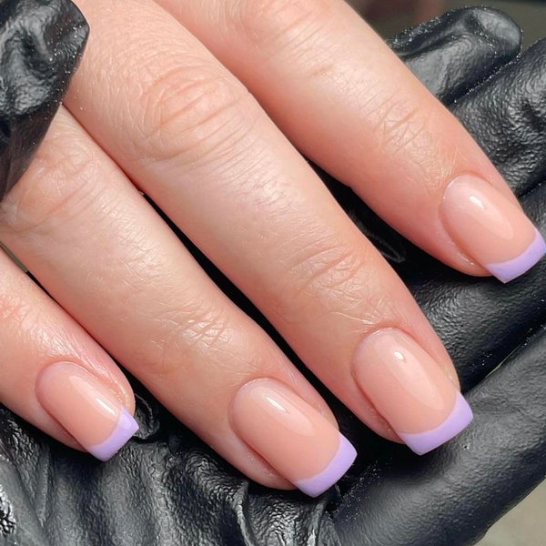 MERVF Short Press on Nails Square Fake Nails Purple French Tip Squoval Glue on Nails with Design 24pcs Glossy Artificial Acrylic Nails for Women