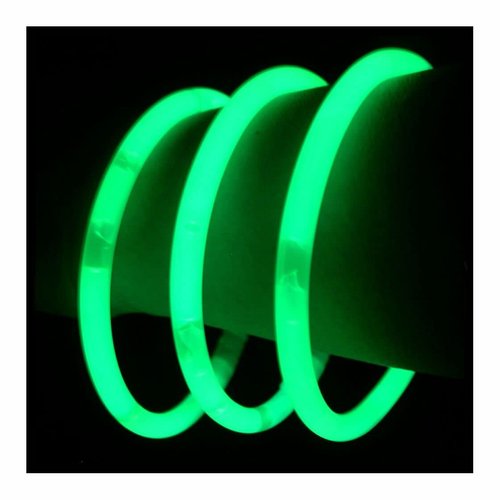 Glow Sticks Bulk Wholesale Bracelets, 100 8” Green Glow Stick Glow Bracelets, Bright Color, Glow 8-12 Hrs, 100 Connectors Included, Glow Party Favors Supplies, Sturdy Packaging, GlowWithUs Brand