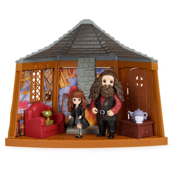 Wizarding World Harry Potter, Magical Minis Hagrid’s Hut Playset with 2 Figures and 9 Doll Accessories, Easter Basket Stuffers for Ages 6 and up
