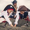 Juephe Plastic Pirate Telescopes Bulk Kids Pirate Party Supplies Mini Pirate Spyglass for Pirate Birthday Party Toys Halloween Treasure Hunt Pretend Play (36)