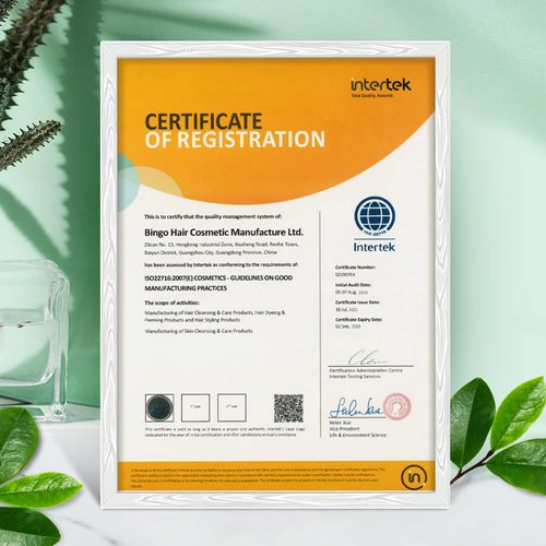 Vitamin C Serum for Face 2oz 31% Vitamin C Facial Moisturizer Serum Anti Aging Serum Reduces Age Spots and Sun Damage Natural Brightening Serum with Hyaluronic Acid and Astaxanthin