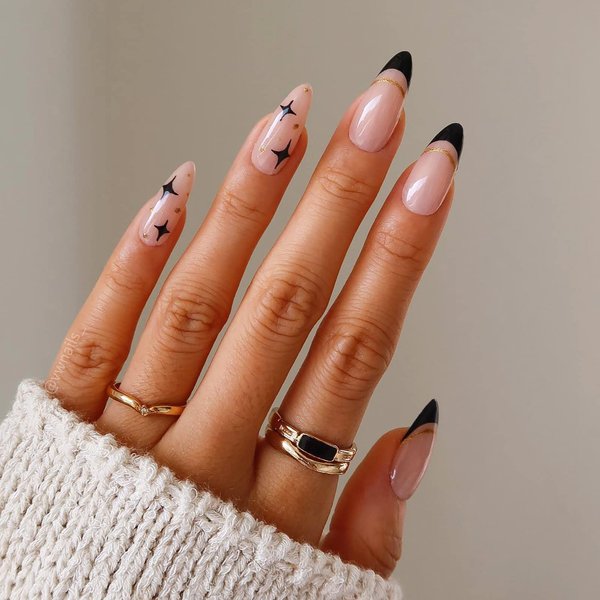 Vaveah 24 Pcs Press on Nails Medium, Acrylic Stiletto Fake Nails with Stars, False Nails with Nail Glue on Nails for Women (Black French and Stars)