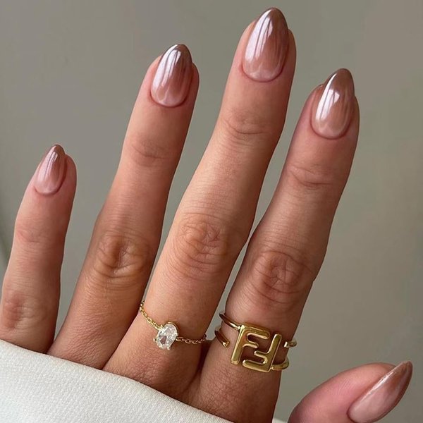 ANDGING Brown Press on Nails Almond Short Ombre Glue on Nails with Gradient Design Fake Nails for Wedding Birthday Women Manicure Acrylic False Nails 24Pcs Gel Stick on Nail with Glue AGJ68OP