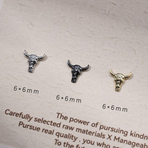30pcs Bull Head Nail Charms Halloween Retro Alloy Nail Art Accessories Gold&Silver&Gun Black Metal Nail Art Charms Solid Bull Head Nail Art Decorations for Acrylic Nails Halloween Decor