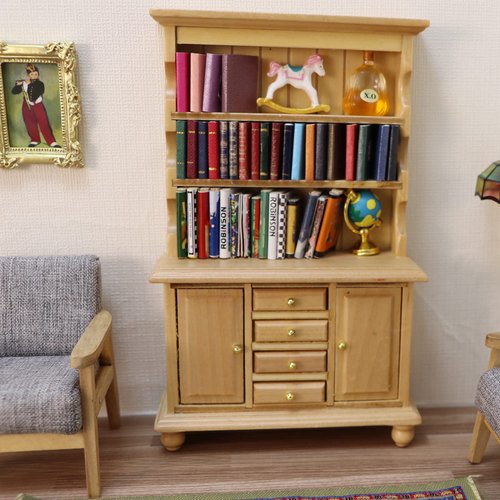 1:12 Scale Miniature Cupboard Bookshelf Classic Wooden Mini Storage Hutch Kitchen Dollhouse Bookshelf Wood Cabinet 1:12 Furniture Display Showcase Decoration Sideboard Accessories (White)