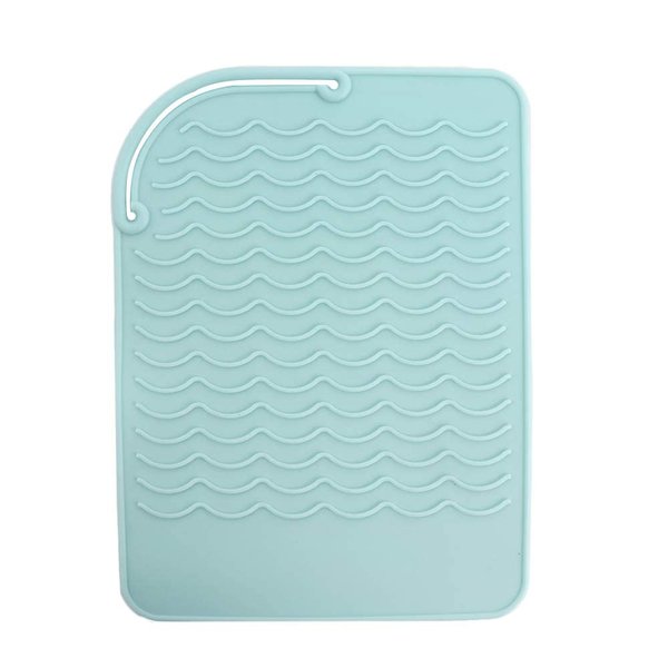 Vctitil Silicone Heat Resistant Mat Hair Curling Pads for Curling Irons, Hair Straightener, Flat Irons, 8.6" x 6.3",Non-slip, Insulation(green)