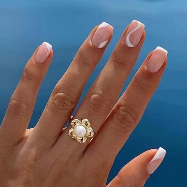 Foccna French Press on Nails Short Square Acrylic White Fake Nails Simple Swirls Women's False Nails with Design Nail Tips for Women&Girls 24PCS