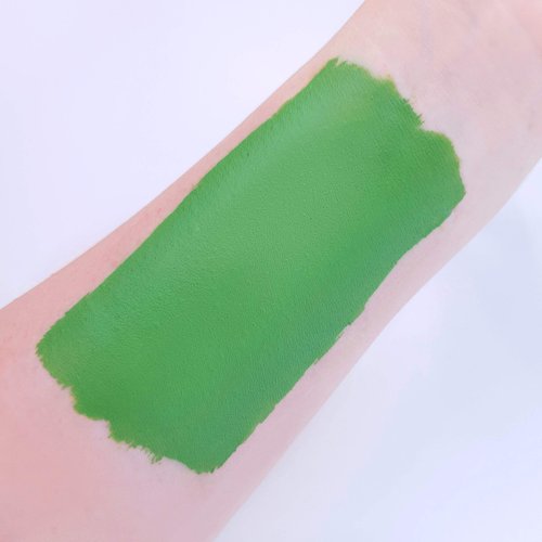 Moon Creations Pro Face & Body Paint Cake Pots Grass Green - Professional Water Based Face Paint Makeup for Adults, Kids - 1.26oz