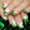 24pcs White Shamrock Press on Nails Short Square St. Patrick's Day Fake Nails With Green French Gradient Design Glue on Nails Lucky Clover False Nails St. Patrick's Day Manicure Accessories Decoration