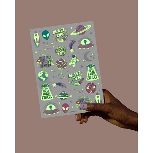 xo, Fetti Space + Planets Glow in Dark Temporary Tattoos for Kids - 46 pcs | Alien Birthday Party Supplies, Astronaut Favors + Rocket ship Decorations