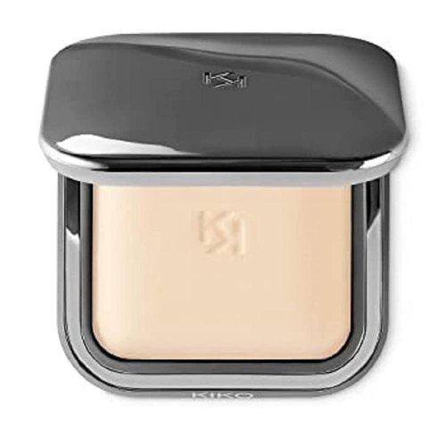 KIKO MILANO - Radiant Fusion Baked Face Powder Foundation | Mineral Powder With a Luminous Finish | Color Avory 01 | Cruelty Free Makeup | Professional Makeup Foundation | Made in Italy