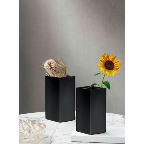 Serene Spaces Living Set of 2 Square Matte Black Ceramic Vase – Modern Black Square Vase Adds a Sleek Look to Any Space, Use for Home Décor, Event Centerpieces and Much More, 3” SQ x 6” H