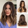 Qihang Ombre Brown Wigs for Women Highlight Middle Part Long Wavy Wig Shoulder Length Natural Synthetic Wigs Mixed Brown Ombre Wig for Daily Party Use