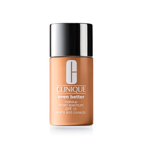 Clinique Even Better Makeup Medium Coverage Foundation Broad Spectrum SPF 15 | Evens Skin Tone + Reduces Dark Circles, Latte