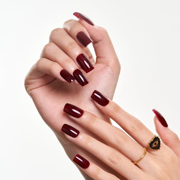 Wooyas Dark Red Press on Nails Medium, Fake Nails Burgundy Medium Square Nails, Non-breakable and Reusable Glue on Nails, 24PCS Handmade Soft Gel Nail False Nail Kit with Nail Glue