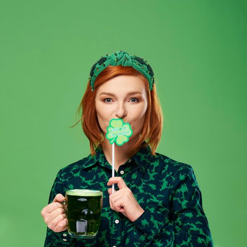 mokkia St.Patrick’s Day Headband Accessories Outfits for Women Green IRISH Lucky Shamrock Headband Rhinestone Crystal Knotted Headband Irish Holiday Headwear Party Favors Gifts (Shamrock A)