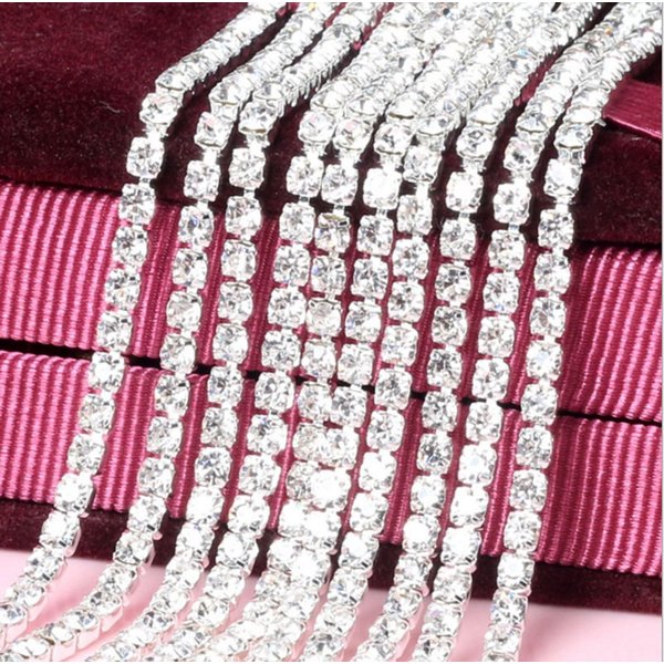 Honbay 10 Yard Crystal Rhinestone Close Chain Trim Sewing Craft 2.5mm Silver Color (Clear)