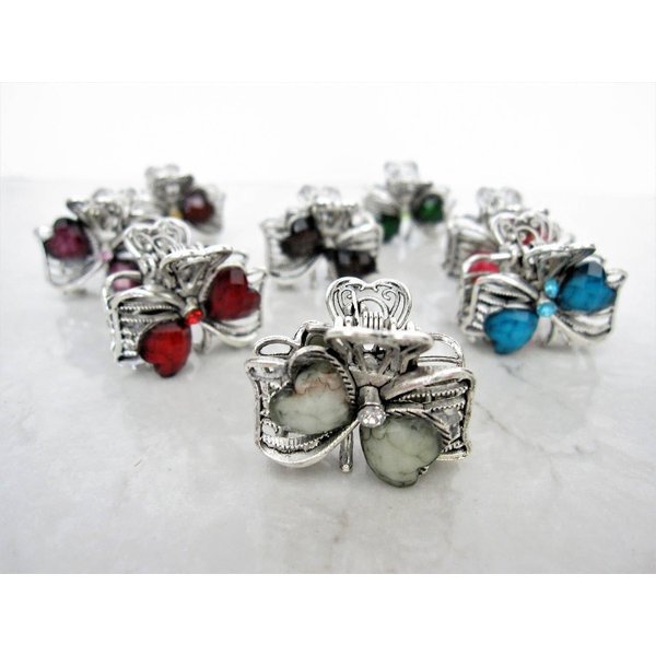 Generic Small mini metal heart shaped jeweled antique style silver hair claw clip (Primary color: Black)
