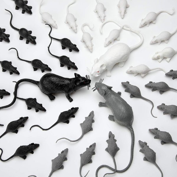 Boao 33 Pcs Plastic Fake Rat Plastic Mouse Toys Decorations Realistic Pranks Rats Simulated Big Small Mouse Mice Toys for April Fools Day Halloween Prank Party Supplies
