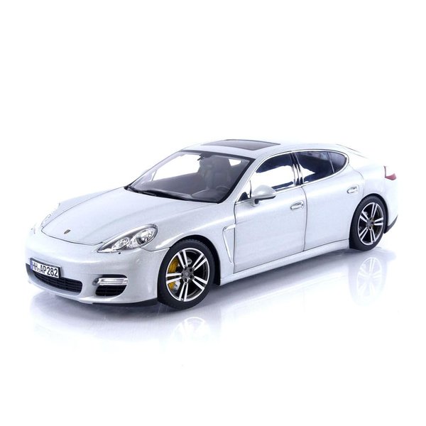 Norev - POR Panamera Turbo - 2009-1/18, Silver
