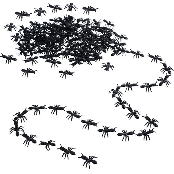 Jovitec 300 Pieces Fake Ants Prank Plastic Black Ant Bugs Joke Toys Realistic Insects for Halloween Party Favors Decoration Props