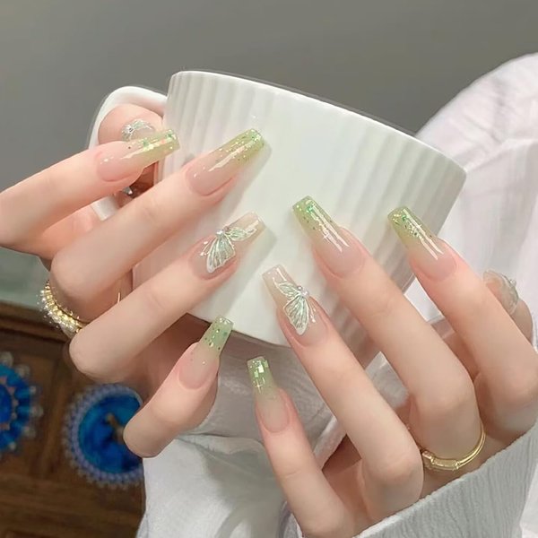 Green Butterfly Press on Nails Gradient Medium Square Fake Nails 3D Pearl Butterfly Design Full Cover Acrylic Nails Green Glitter Gradient False Nails Glue On Nails for Women Nails Decoration 24pcs