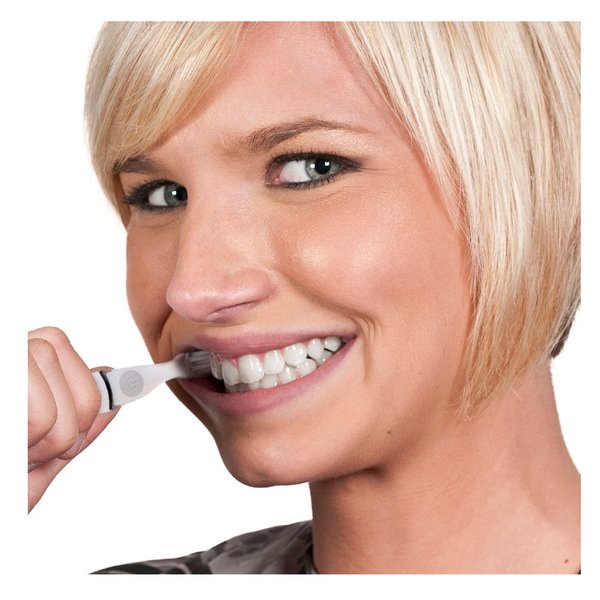 Pocket Electric Toothbrush - Black