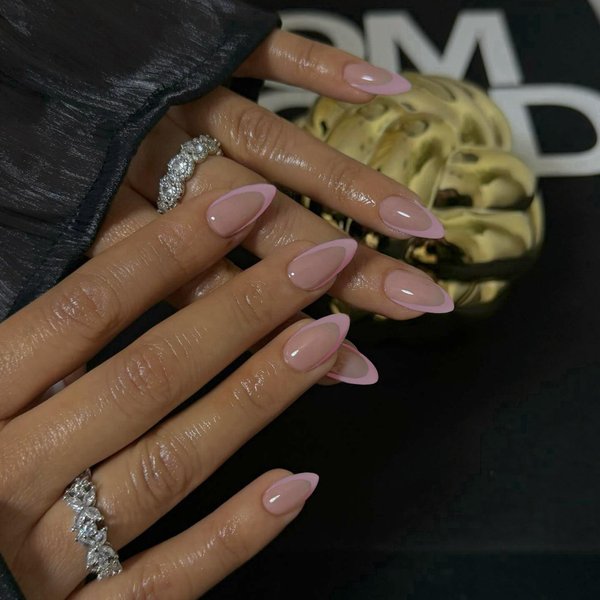 30 PCS Pink French Tip Press On Nails Short Almond,Medium Fake Nails French Nails Press ons,Oval Acrylic Nails Glue on Nails Medium,Natural Short Almond Nails False Nails for Women in 15 Sizes