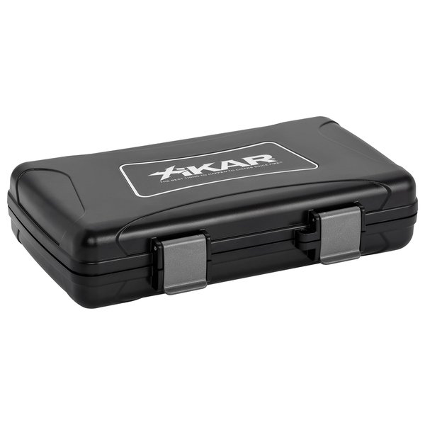 Xikar Cigar Travel Humidor, Extreme Protection, Rugged, Travel Case For 5 Cigars, Airtight, Watertight, Crushproof, Includes 1 Mini Humidifier