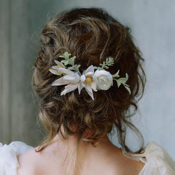 Fangsen Boho Wedding Hair Accessories Lavender Rose Hair Comb Floral Festival Headpiece for Women and Girls Silver (White)