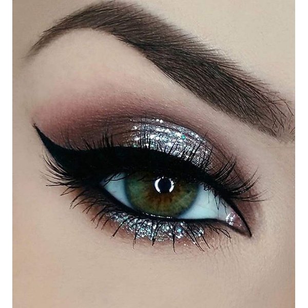 Prestige Biatta Sparkling Silver Glitter Powder Eye Shadow