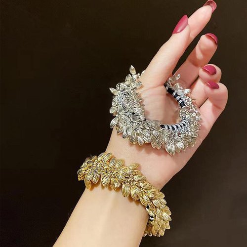 KOVOLITU 2 Pcs Wheat Hair Ties Hair Ties Decoration Hair Ties Boho Hair Tie Bracelet for Women Girls(Golden,Silver)